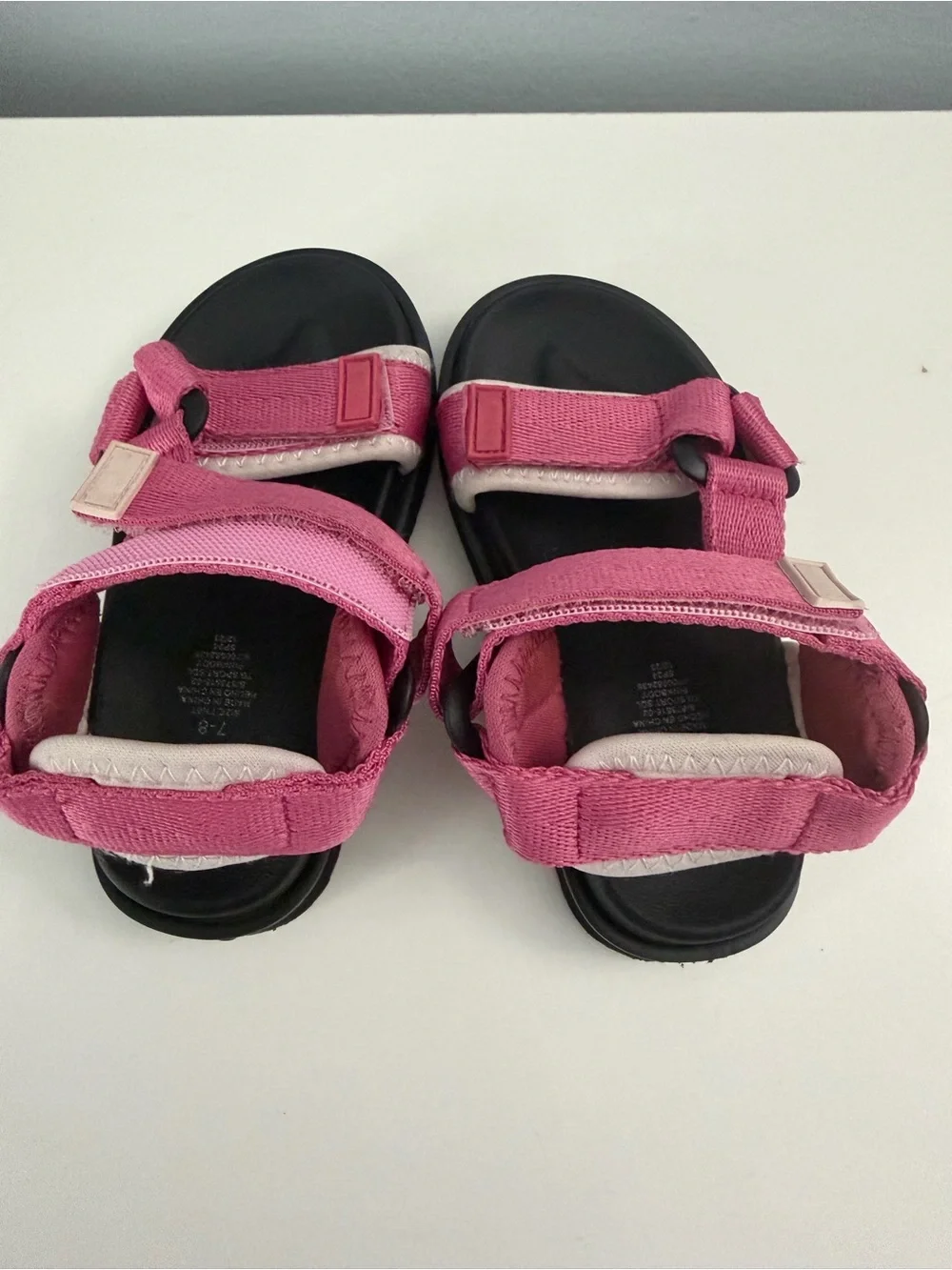 Baby Gap Kids Pink Double Straps Sporty Sandals Size 7-8 Adjustable Straps